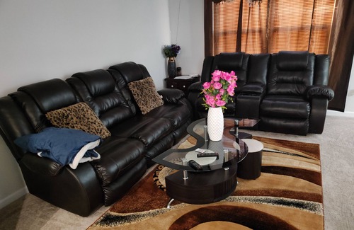 Obetz House | Very nice location close to many restaurants and shopping centers