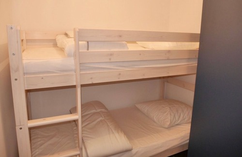 Les Deux Alpes Apartment | Very nice modern apartment, center, ski departure 150m, 10 pers.