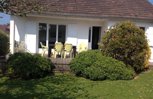 Langrune-sur-Mer House | Very nice renovated house for 10 people, 300 m from the beach