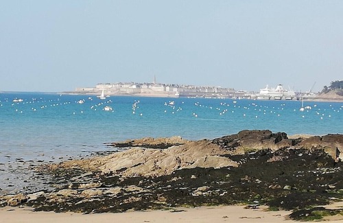 La Richardais Apartment | very nice studio DINARD/LA RICHARDAIS 5 minutes from the beach
