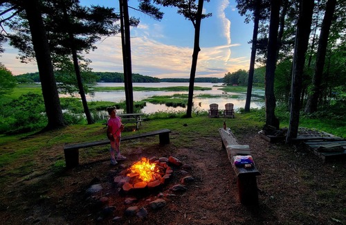 Hayward Cabin | Very Private Cabin on Upper Twin Lake.Great Views.Close to Trails!