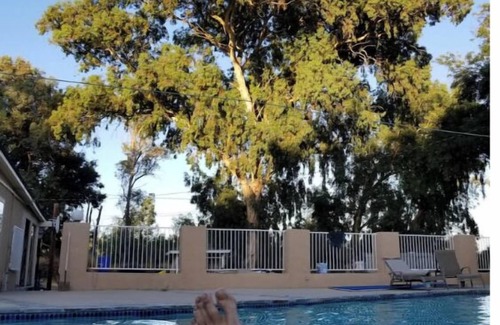 Simi Valley House | Very Private Guest House for 6 on Private 3.25 acre Estate behind 2 secure gates
