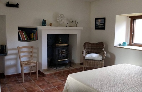 Vicoli House | very quiet cottage with private pool in the middle of nature