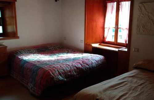 Scalcoggia Apartment | VERY RUSTIC ALPINE