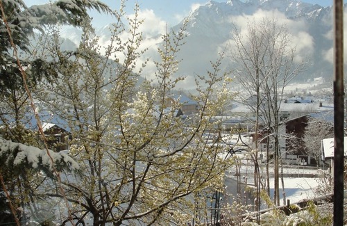 Ried Apartment | Very spacious vacation apartment with fantastic mountain views & KöngisCard