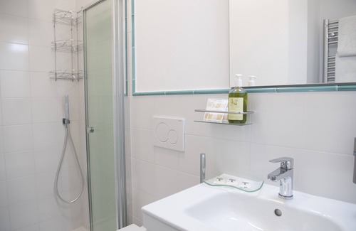 Santa Lucia Apartment | Vesuvio Blu Apartment in the center of Naples