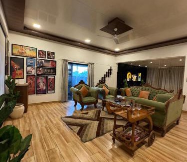 Lonavala Apartment | VG09 with huge Pool and bathtub