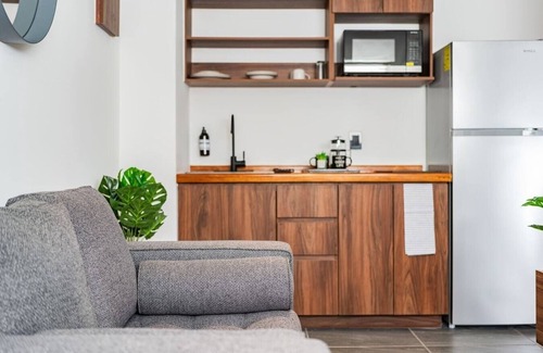 Santa Maria la Ribera Apartment | VH | Comfy single Apt Sta Ma la Ribera | gym | 108