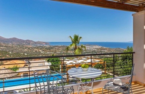 Agios Nikolaos Villa | Villa Desire by Villa Plus
