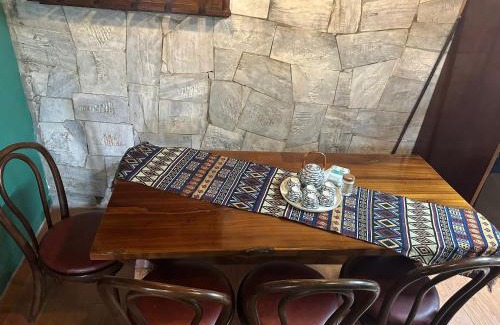 Sa Pa Ski Chalet | Vi's House - Nature in the middle of Hmong village