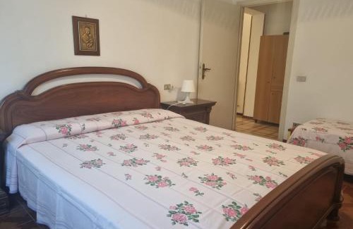 Marina di Castagneto Carducci Apartment | VIA PO MARINA DI CASTAGNETO CARDUCCI