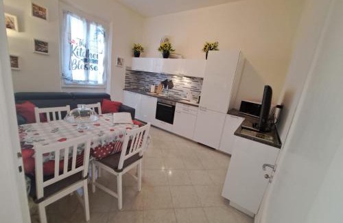 Certaldo Apartment | ViaGiotto Guest House