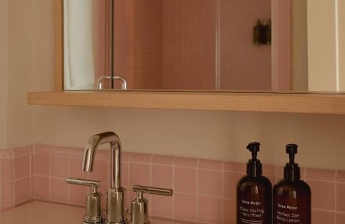 San Jacinto Hotel | Vibrant Beachside Room Perfect for Relaxing Couples' Getaway