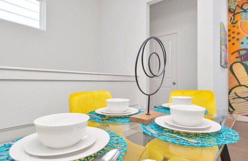 Riverside Terrace Apartment | Vibrant ProlificSuite ft Uniquely Designed Rooms