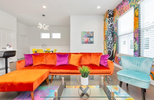 Riverside Terrace Apartment | Vibrant ProlificSuite ft Uniquely Designed Rooms