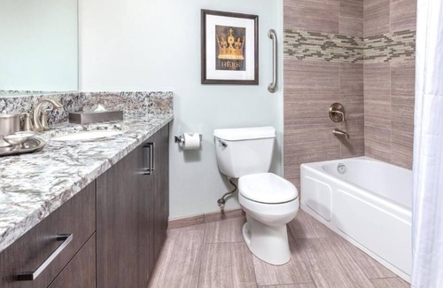 Inner Harbour House | Victoria harbor, great views, easy access and lovey Resort Living.