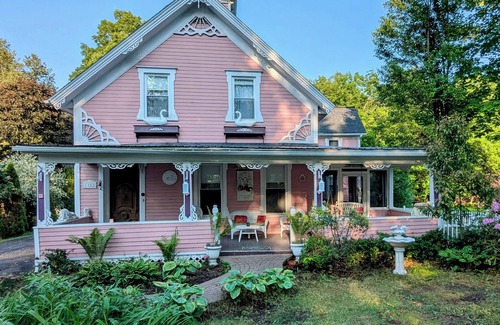 Schroon Lake House | Victorian charm with modern conveniences in the heart of Schroon Lake, NY.