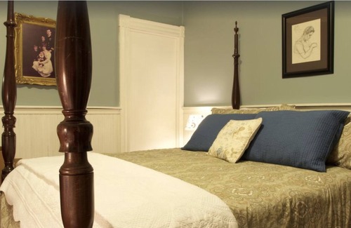 Cambridge House | Victorian Home In Historic West End