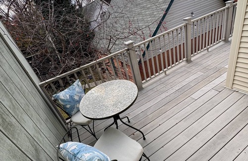 Downtown Columbus House | Victorian Village Townhome, large living space in the heart of the short north!