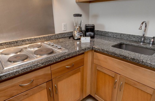 Granjas del Marques Condo | Vidanta Grand Mayan 2 BR 2 BA Suite With Kitchen Sleeps 8 - Acapulco