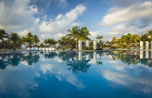 Puerto Aventuras Resort | VIDANTA RIVIERA MAYA- Grand Mayan SUITE, sleeps up to 8 *Includes FREE GOLF/SPA*