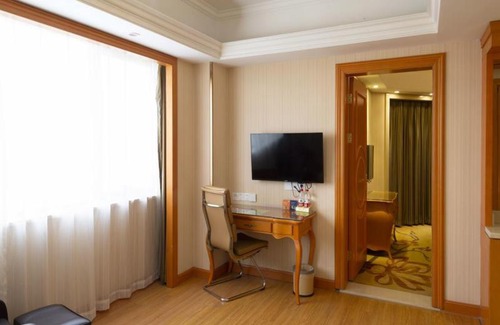 Yangpu Hotel | Vienna Hotel Shanghai Yangpu Wujiaochang