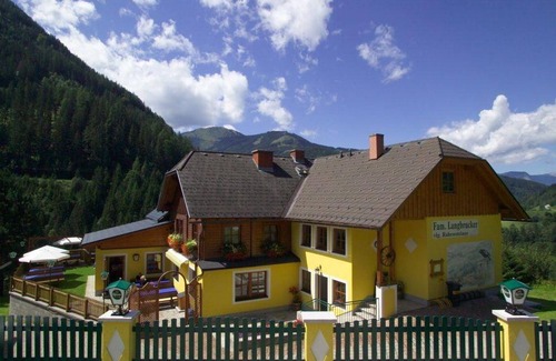 Grosssoelk Cottage | View of the reservoir - Pension Langbrucker