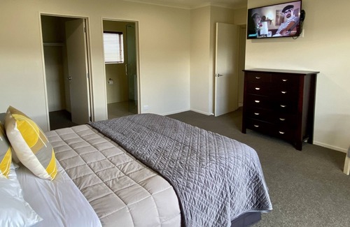Twizel House | Views and Location (Wifi) - Christmas/New Year Rates Refer Description