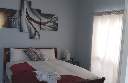 Cape Jaffa House | Views at the Marina