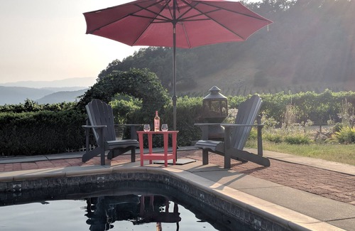 Yountville House | Views Galore! Wine Country Retreat - minutes from foodie paradise Yountville