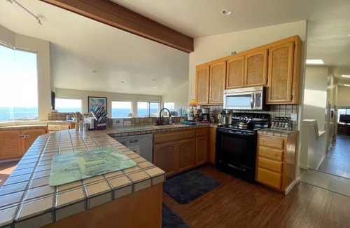 Bodega Bay House | Views! New Hot Tub; Across from Beach Path; 2-Master Suites; Open layout