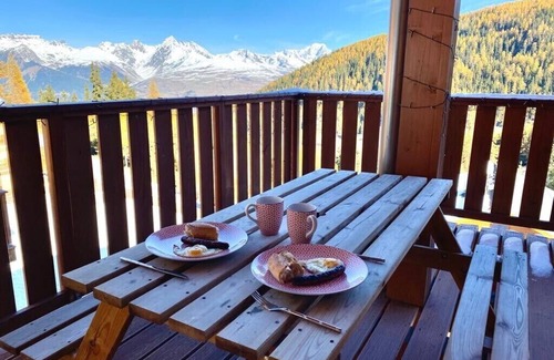 La Roche Apartment | Views of Mont Blanc. Spacious 3 bed 2 bath near Plagne 1800. Free bus