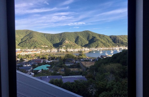 Waikawa Bay House | Views over Waikawa Marina & situated next to native bush