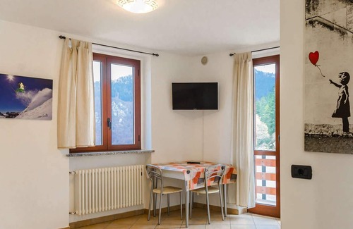 Prato Nevoso Apartment | Viglietti Studio in center