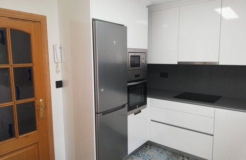 Vigo Apartment | Vigo house on the beach of Vao
