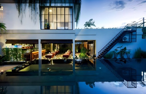 Wat Bo Area House | Vihara The City of Temples