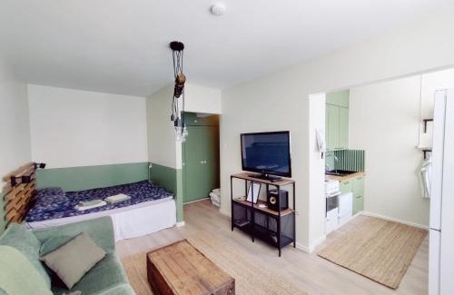 Koria Apartment | Viihtyisä yksiö keskustan sykkeessä