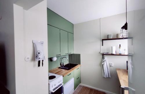 Koria Apartment | Viihtyisä yksiö keskustan sykkeessä
