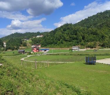 Bosanski Petrovac Other | Vikednica ZEA