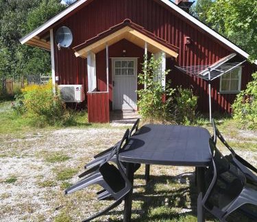 Dals Langed Apartment | Viken - Cottage by Dalslands Canal