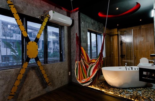 Binh Thanh Hotel | Viking Hotel - Superior - Chu Van An