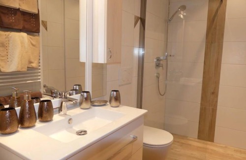 Zillertal Apartment | Viktoria by Interhome