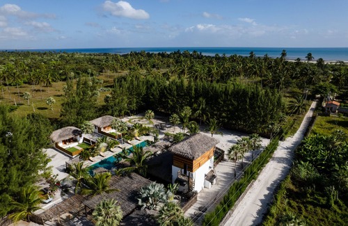 Caicara Villa | Vila a Piscina Itaca, Propriedade de 5000m2 Pertinho da Praia