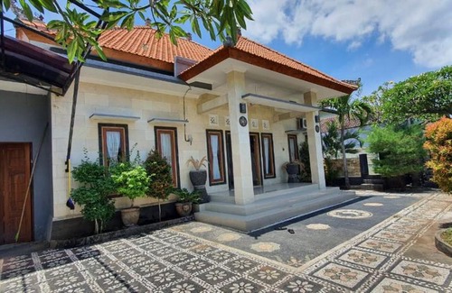 Kalibukbuk Villa | vila bukit sari