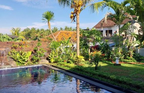 Kalibukbuk Villa | vila bukit sari