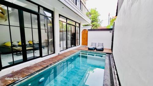 By Pass Ngurah Rai Villa | Vila Cartenz