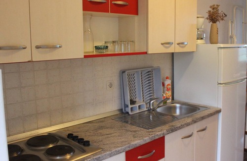 Caska Apartment | Vila Caska -ap10 - for 6 people- Zrce beach, pool, wifi, air conditioner