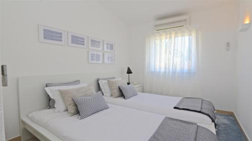 Aldeia do Golfe Villa | Vila Chez Lee, 219 Aldeia do Golf-CleverDetails - Sleeps 6, quiet area