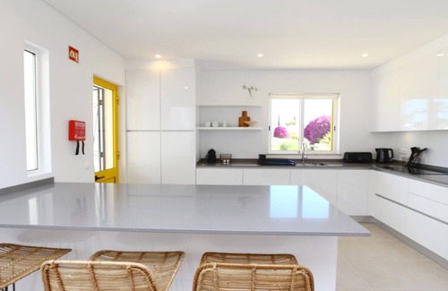 Aldeia do Golfe House | Vila Chez Lee Aldeia do Golf, CleverDetails, Sleeps 6, quiet area