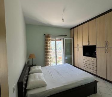 Jala House | Vila Llanaj